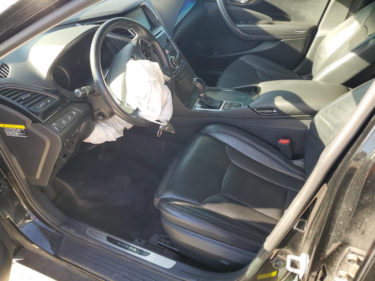 2017 Hyundai Azera Limited VIN: KMHFH4JG2HA590743 Lot: 92434715