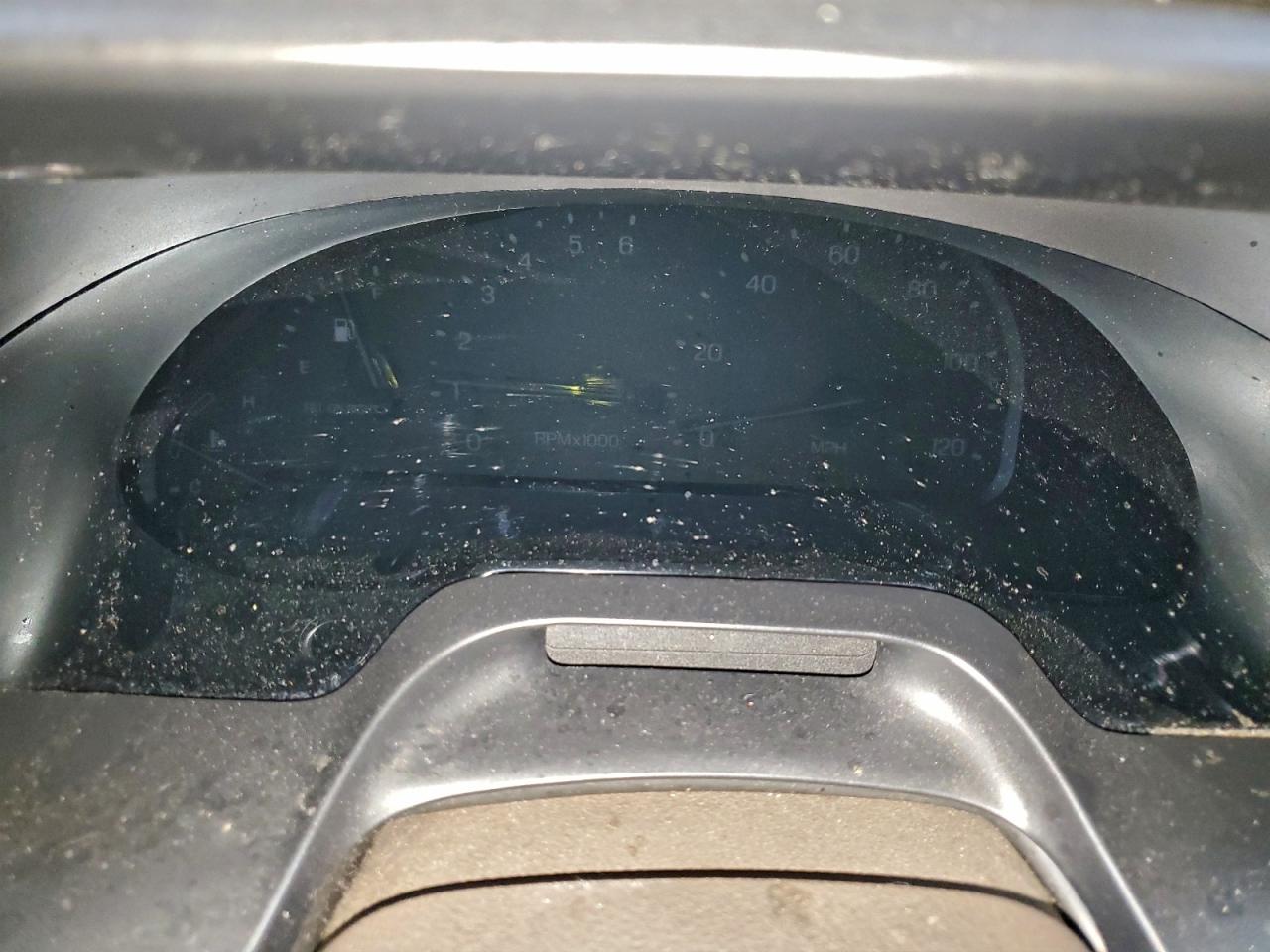 1999 Lincoln Continental VIN: 1LNHM97V8XY715869 Lot: 94039005