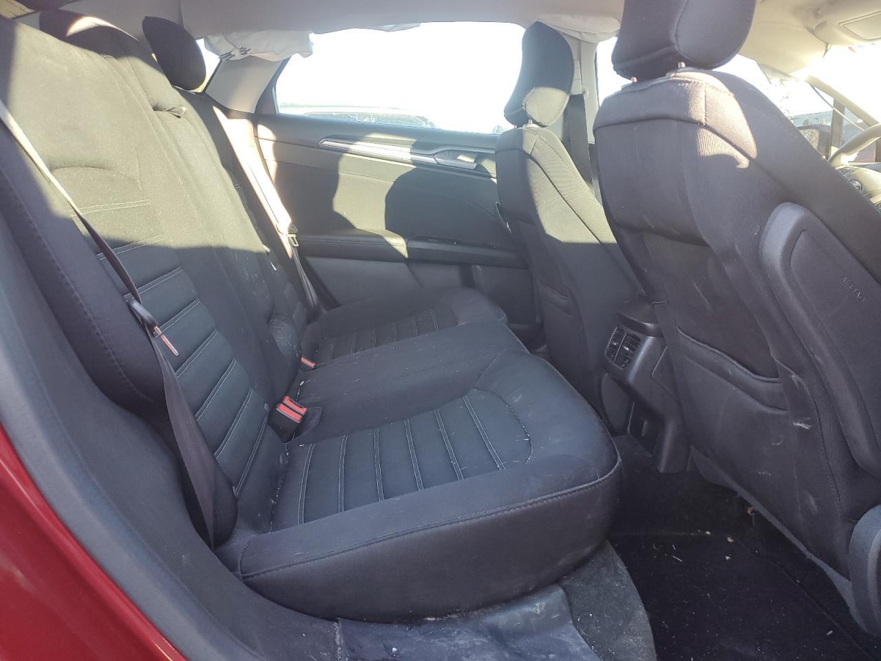 2015 Ford Fusion Se VIN: 3FA6P0H7XFR298501 Lot: 93395745