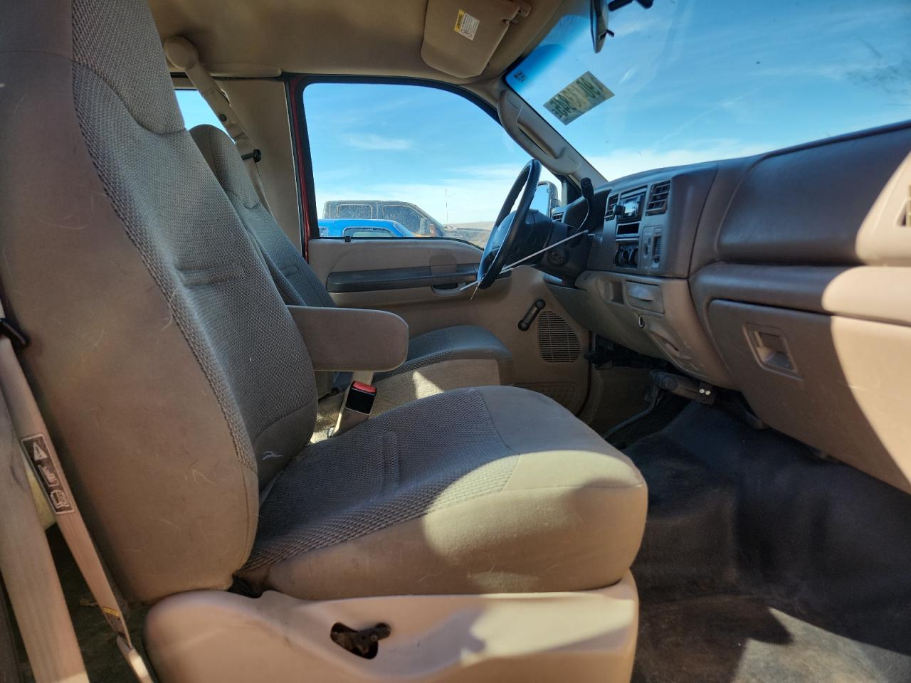 2003 Ford F250 Super Duty VIN: 1FTNX21L93EA56435 Lot: 90433845