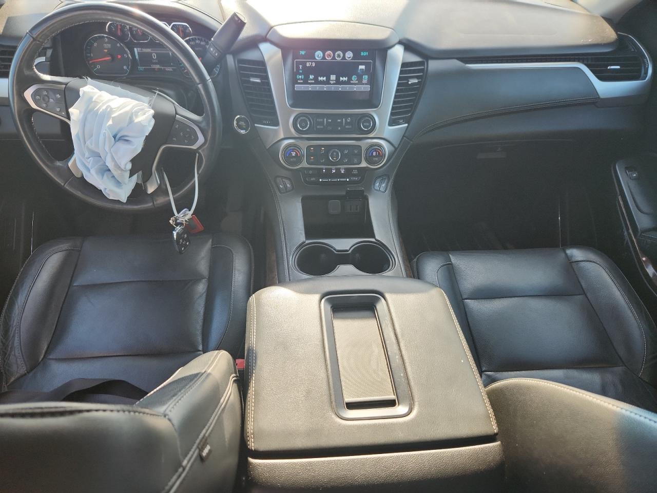 2018 Chevrolet Tahoe C1500 Lt VIN: 1GNSCBKCXJR395537 Lot: 92710535