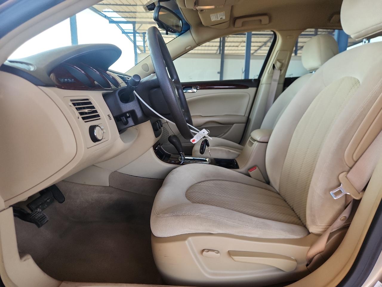 2007 Buick Lucerne Cx VIN: 1G4HP57277U199727 Lot: 93330715