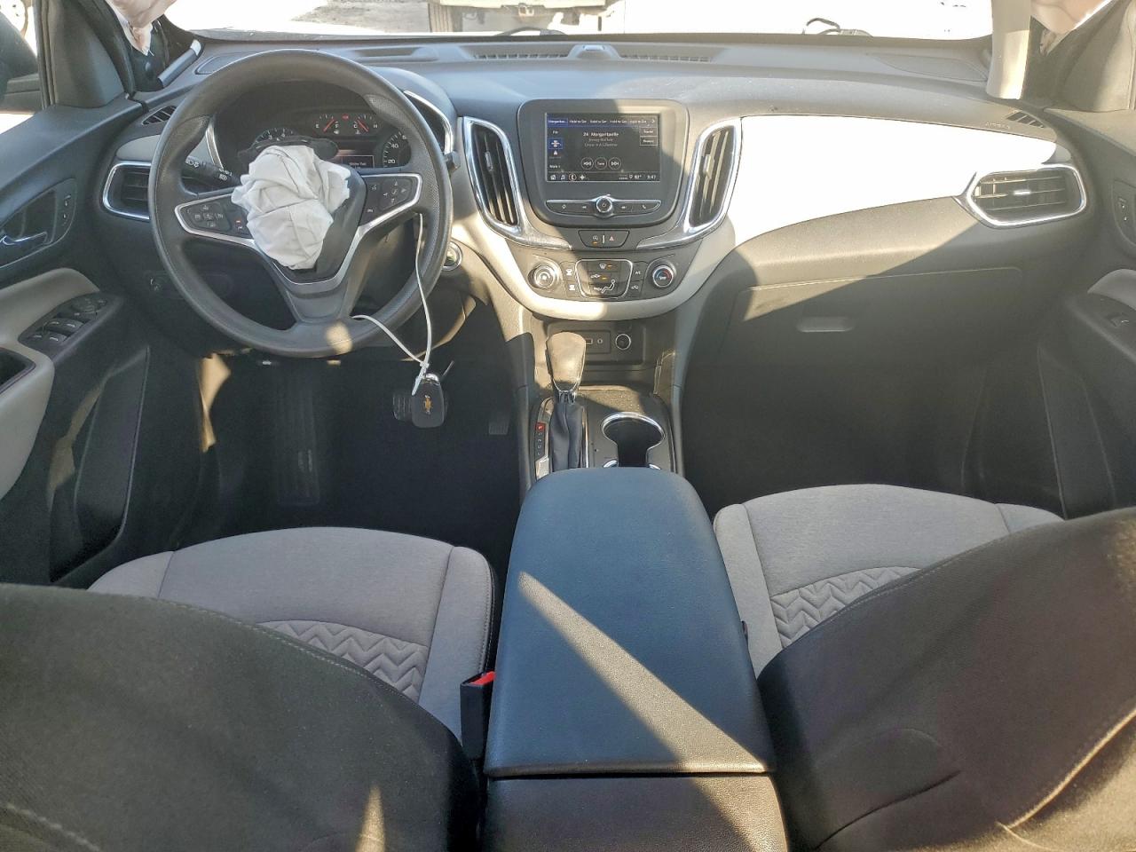 2022 Chevrolet Equinox Ls VIN: 3GNAXHEV8NS209948 Lot: 94451145