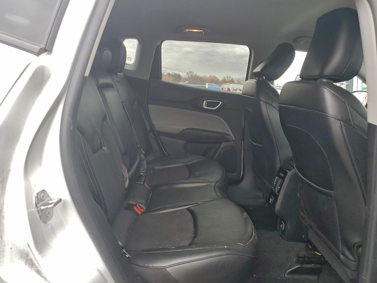 2022 Jeep Compass Latitude VIN: 3C4NJCBB8NT138043 Lot: 93766325