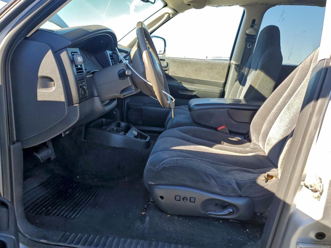 2003 Dodge Dakota Quad Slt VIN: 1D7HL48N93S151239 Lot: 93667535