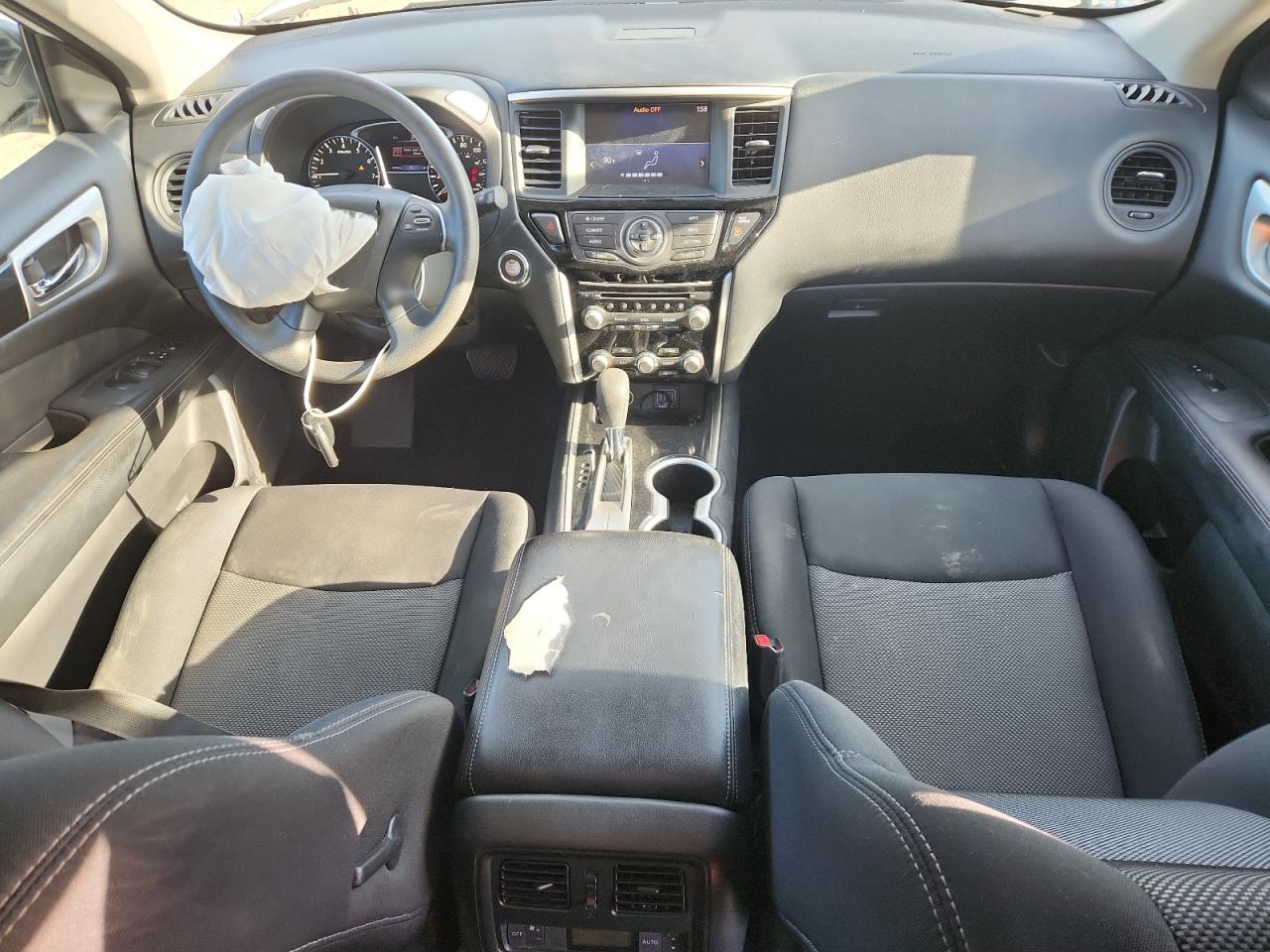 2018 Nissan Pathfinder S VIN: 5N1DR2MNXJC627454 Lot: 92787985