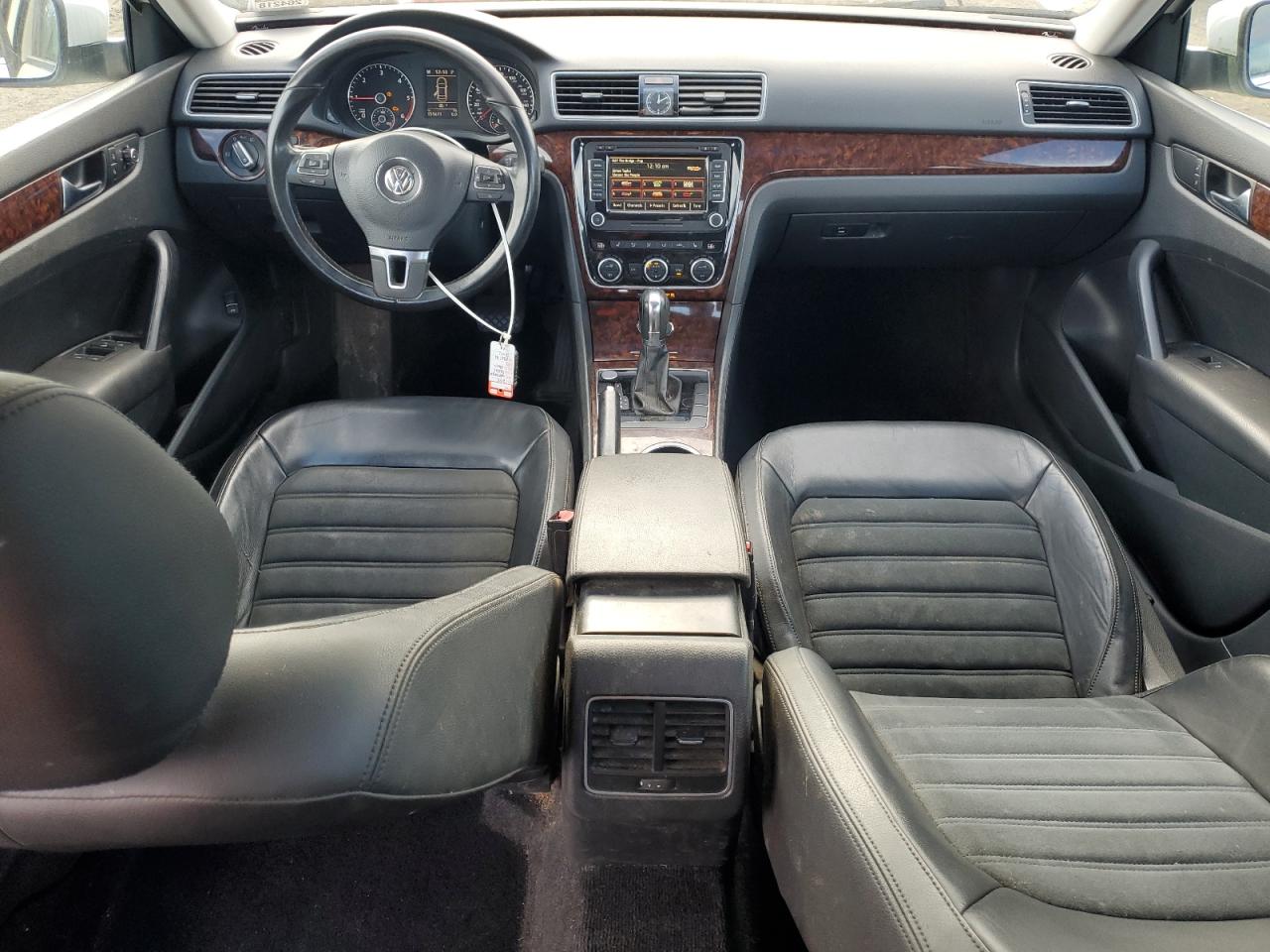 2013 Volkswagen Passat Sel VIN: 1VWCN7A3XDC031144 Lot: 93717075