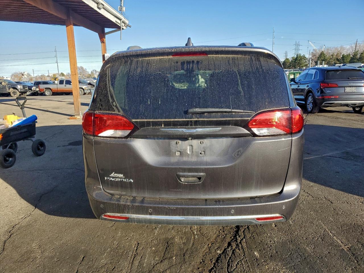 2017 Chrysler Pacifica Touring L Plus VIN: 2C4RC1EG5HR622749 Lot: 94697305