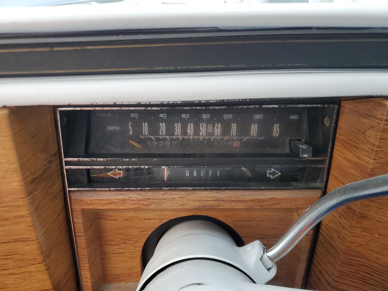 1981 Cadillac Deville VIN: 1G6AD4795B9145220 Lot: 93728615