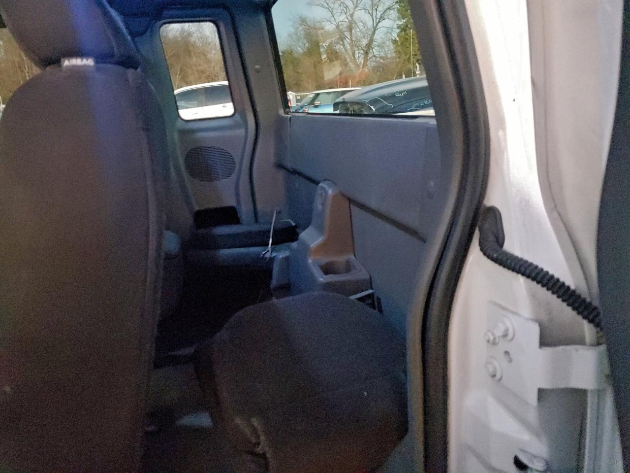 2011 Ford Ranger Super Cab VIN: 1FTLR4FE9BPA67297 Lot: 94089465