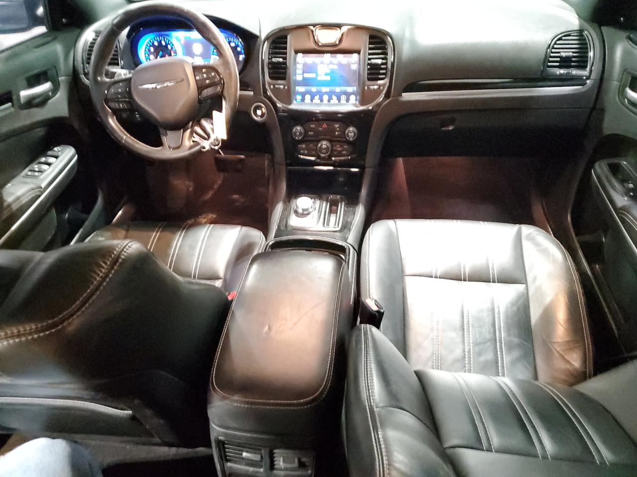 2018 Chrysler 300 S VIN: 2C3CCAGG9JH165785 Lot: 92848205