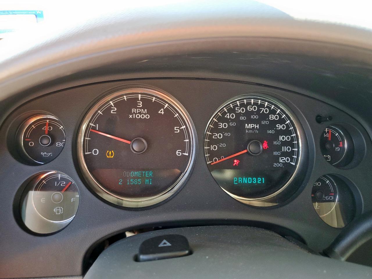 2007 GMC Yukon VIN: 1GKFK13027J331595 Lot: 89873955