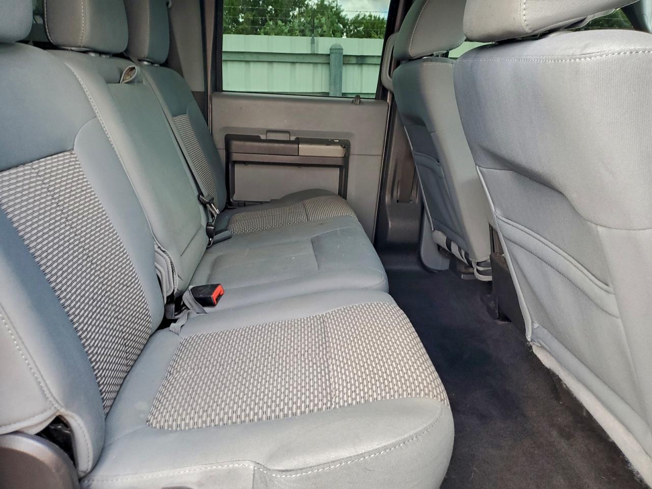 2011 Ford F250 Super Duty VIN: 1FT7W2BT9BEB86305 Lot: 92766655