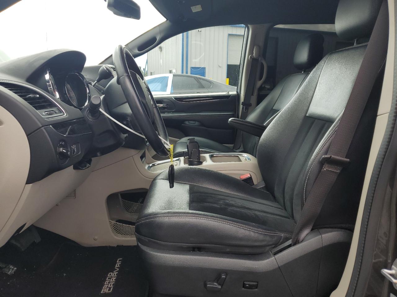 2017 Dodge Grand Caravan Sxt VIN: 2C4RDGCG5HR773819 Lot: 91360675