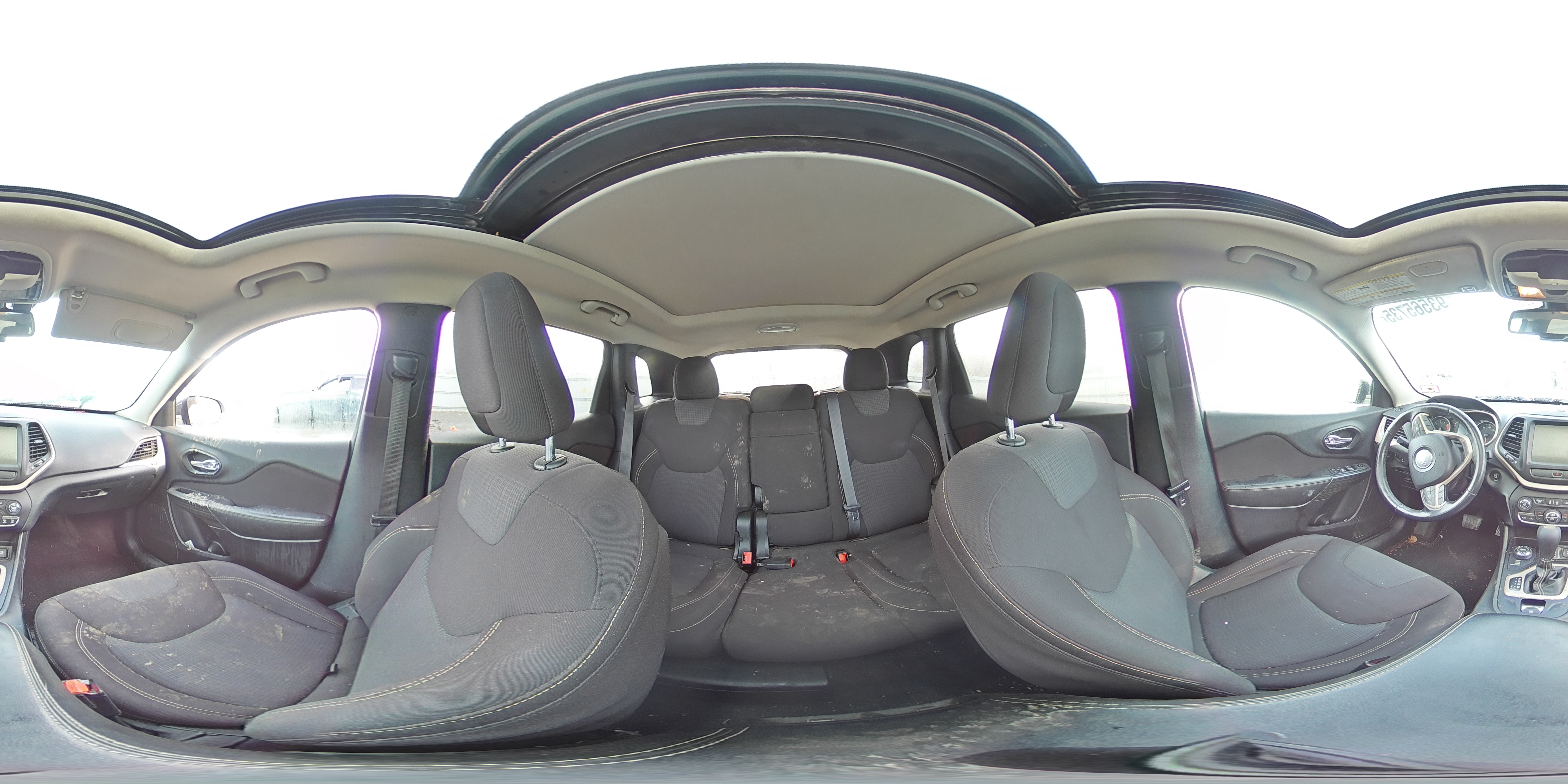 2016 Jeep Cherokee Latitude VIN: 1C4PJMCS9GW131662 Lot: 93565735