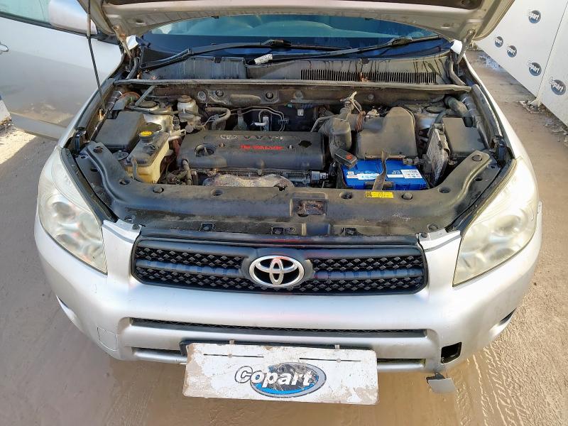 2006 TOYOTA RAV 4 XT3