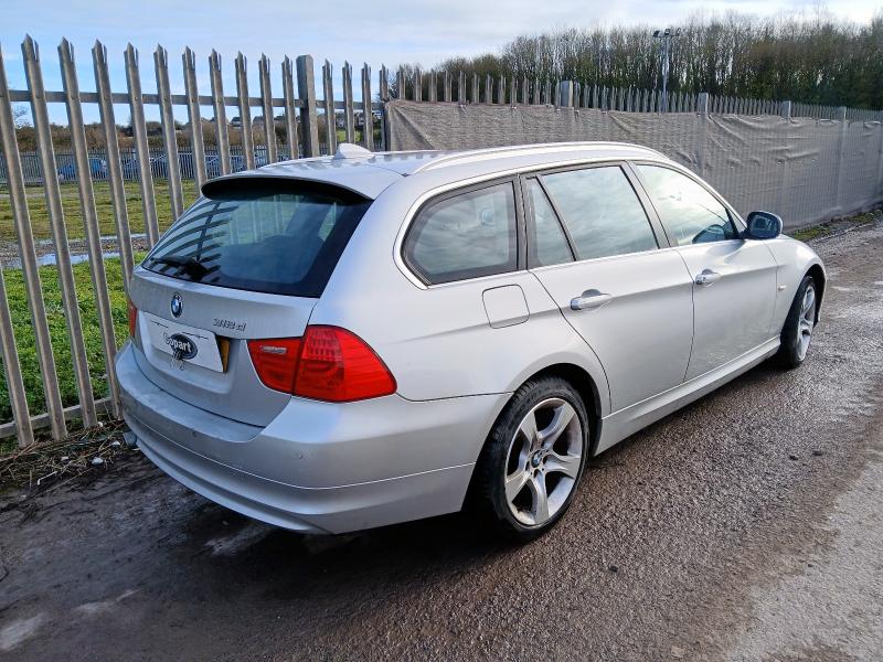 2011 BMW 3 SERIES E