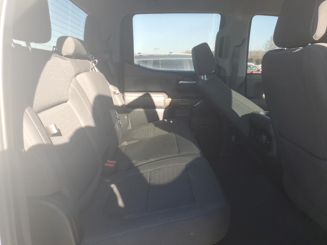 2021 Chevrolet Silverado K1500 Lt Trail Boss VIN: 3GCPYFED5MG388317 Lot: 92275285