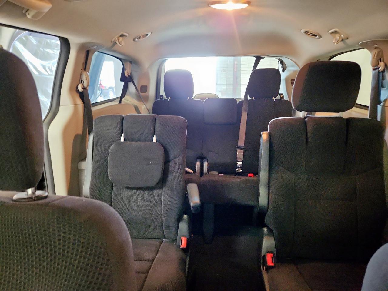 2014 Dodge Grand Caravan Sxt VIN: 2C4RDGCG7ER127757 Lot: 92672745