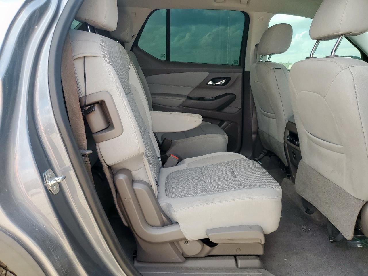 2019 Chevrolet Traverse Lt VIN: 1GNERGKW5KJ197421 Lot: 93558805