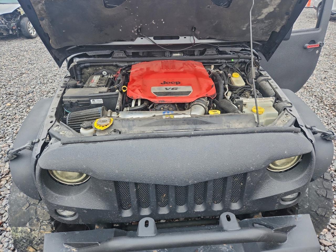 2016 Jeep Wrangler Unlimited Sahara VIN: 1C4BJWEG9GL241319 Lot: 93952885