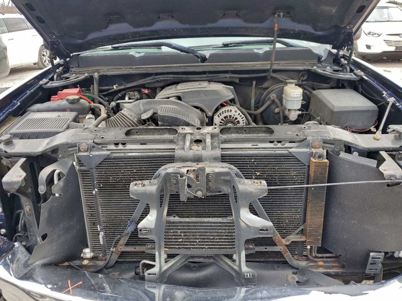 2011 Chevrolet Silverado K1500 VIN: 1GCNKPEAXBZ274265 Lot: 94251465