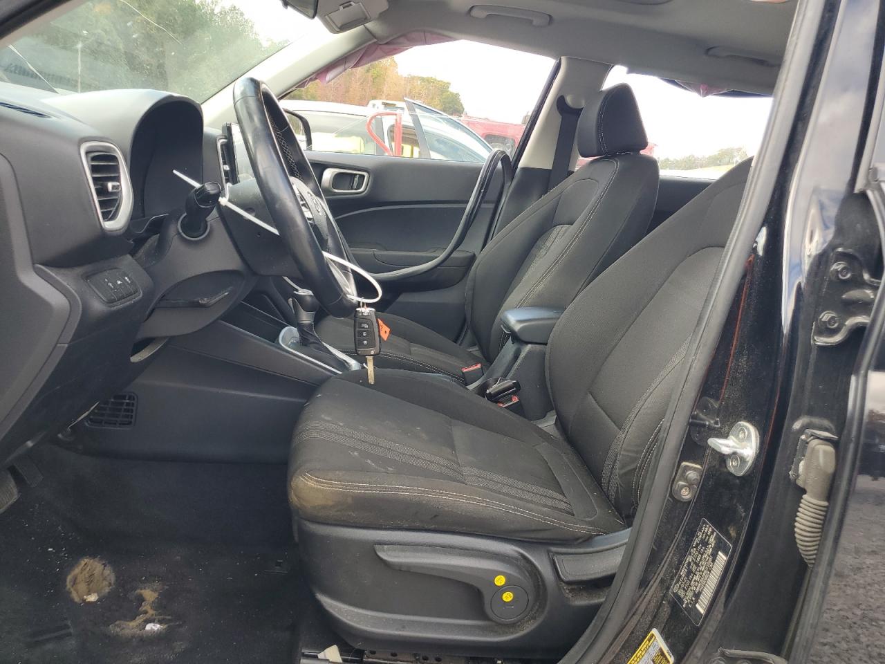 2022 Hyundai Venue Sel VIN: KMHRC8A38NU159981 Lot: 90752305