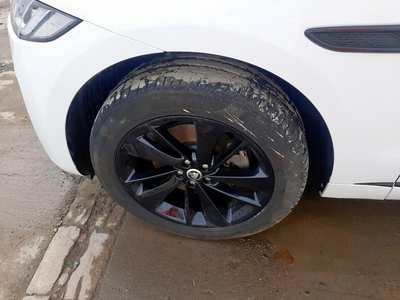 2023 JAGUAR F-PACE 2.0 D200 R-DYNAMIC SE BLACK 5DR AUTO AWD