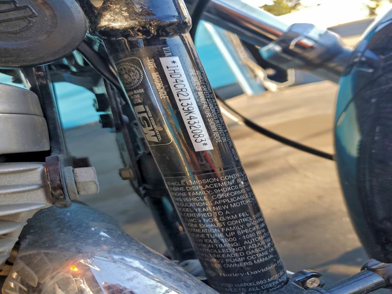 2009 Harley-Davidson Xl883 L VIN: 1HD4CR2139K432083 Lot: 94130235