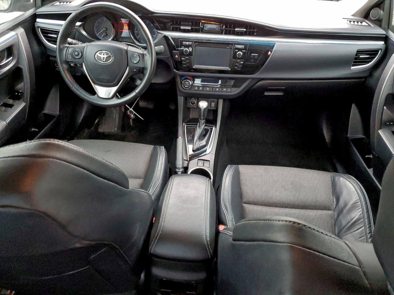 2015 Toyota Corolla L VIN: 5YFBURHE0FP235529 Lot: 94416955