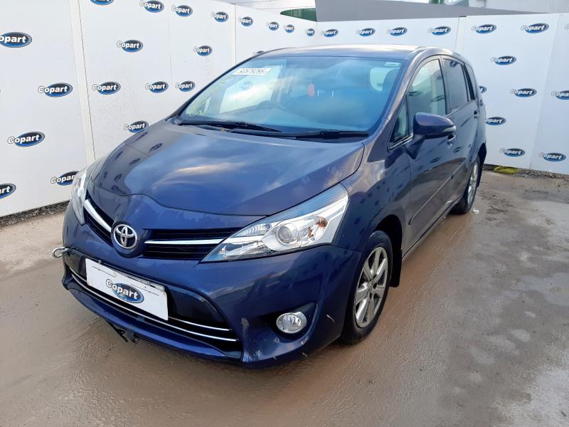2015 TOYOTA VERSO 1.6 D-4D ICON 5DR for sale at Copart BRISTOL