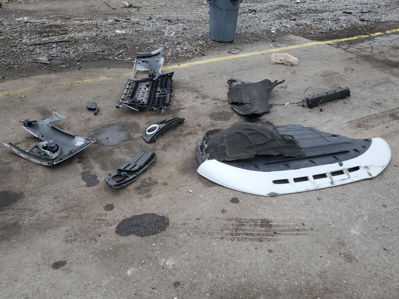 2015 Audi Q5 Premium Plus VIN: WA1LFAFP3FA014932 Lot: 93137865