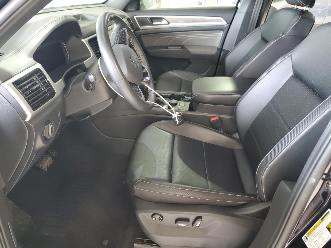 2023 Volkswagen Atlas Cross Sport Se VIN: 1V2HE2CA4PC201069 Lot: 92049315