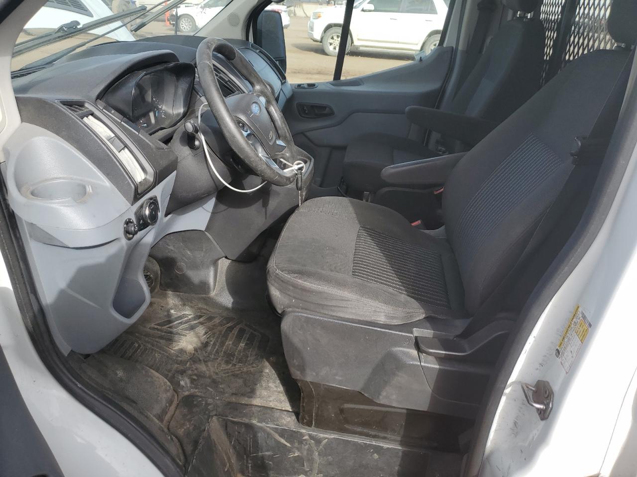 2017 Ford Transit T-250 VIN: 1FTYR1ZM5HKA78570 Lot: 92032035