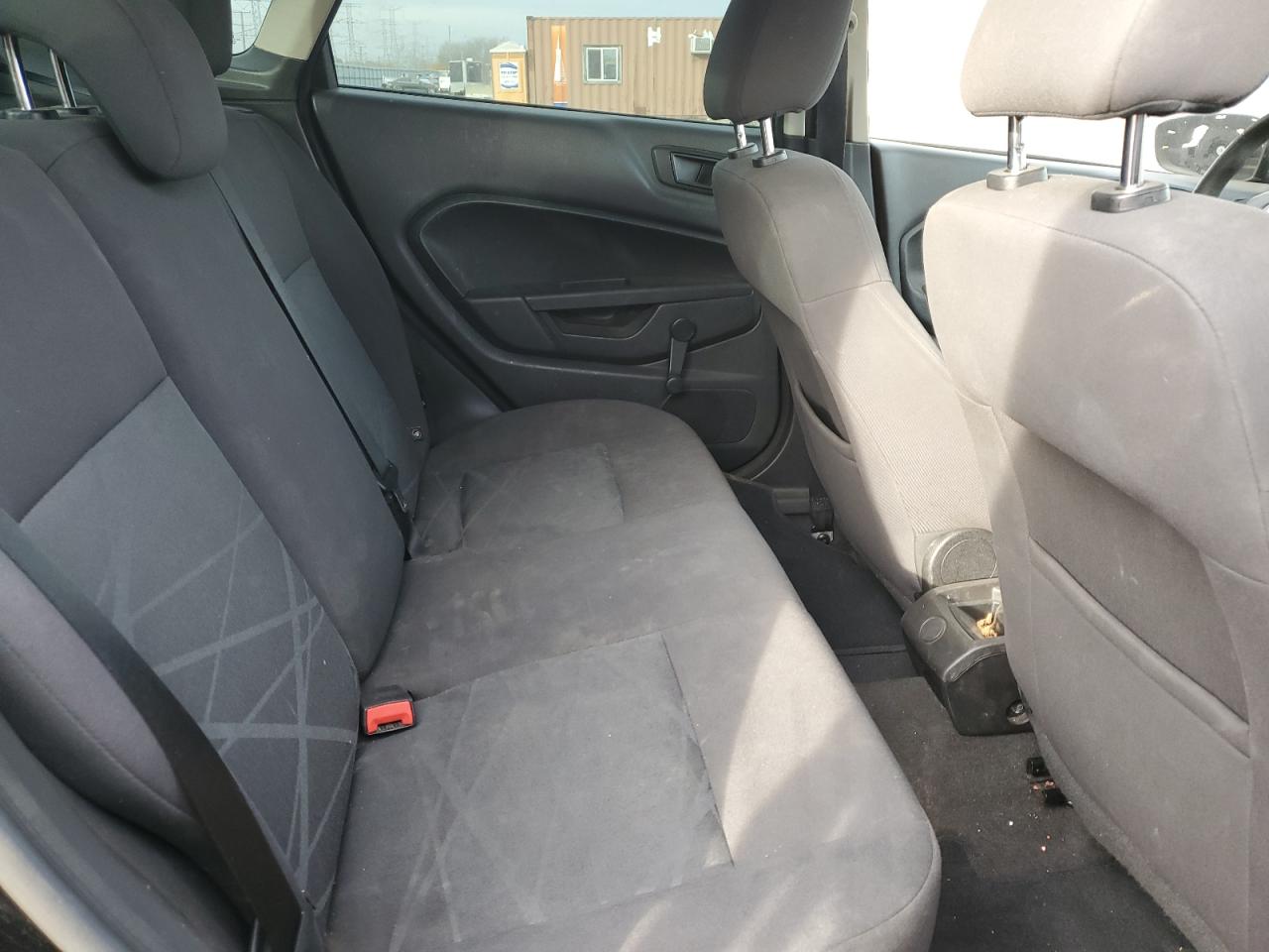 2015 Ford Fiesta S VIN: 3FADP4AJ8FM141860 Lot: 91668615