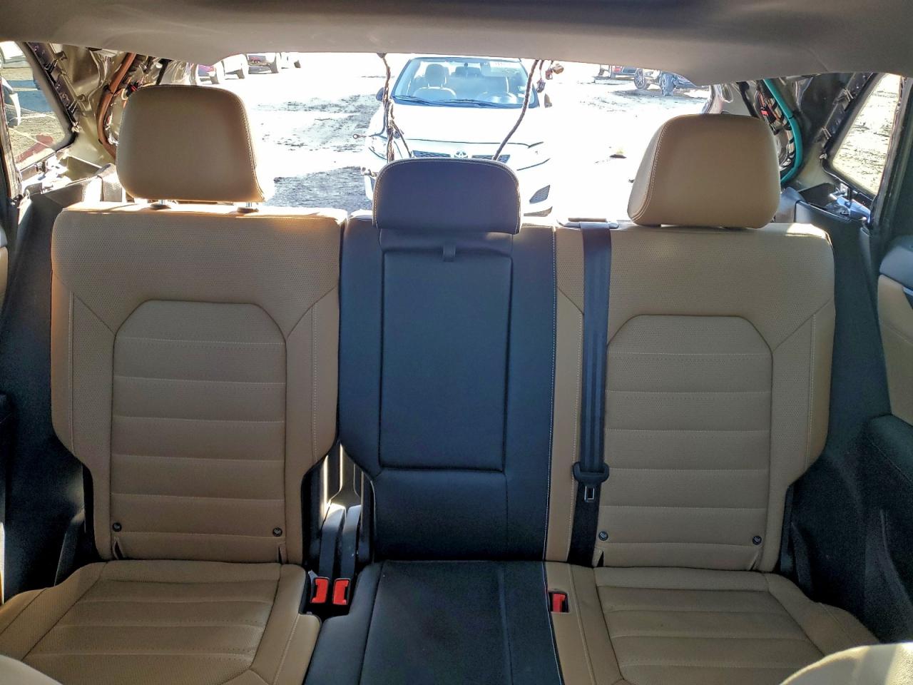 2025 Volkswagen Atlas Cross Sport Sel R-Line VIN: 1V2AE2CA4SC220845 Lot: 94223055