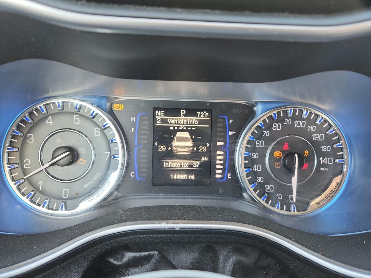 2015 Chrysler 200 Limited VIN: 1C3CCCAB7FN745902 Lot: 90287125