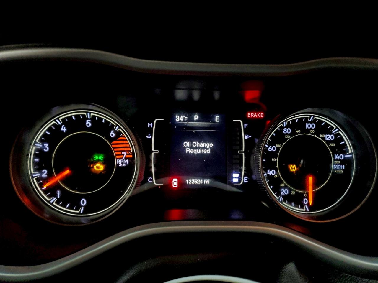 2018 Jeep Cherokee Latitude Plus VIN: 1C4PJLLB2JD584874 Lot: 94700235