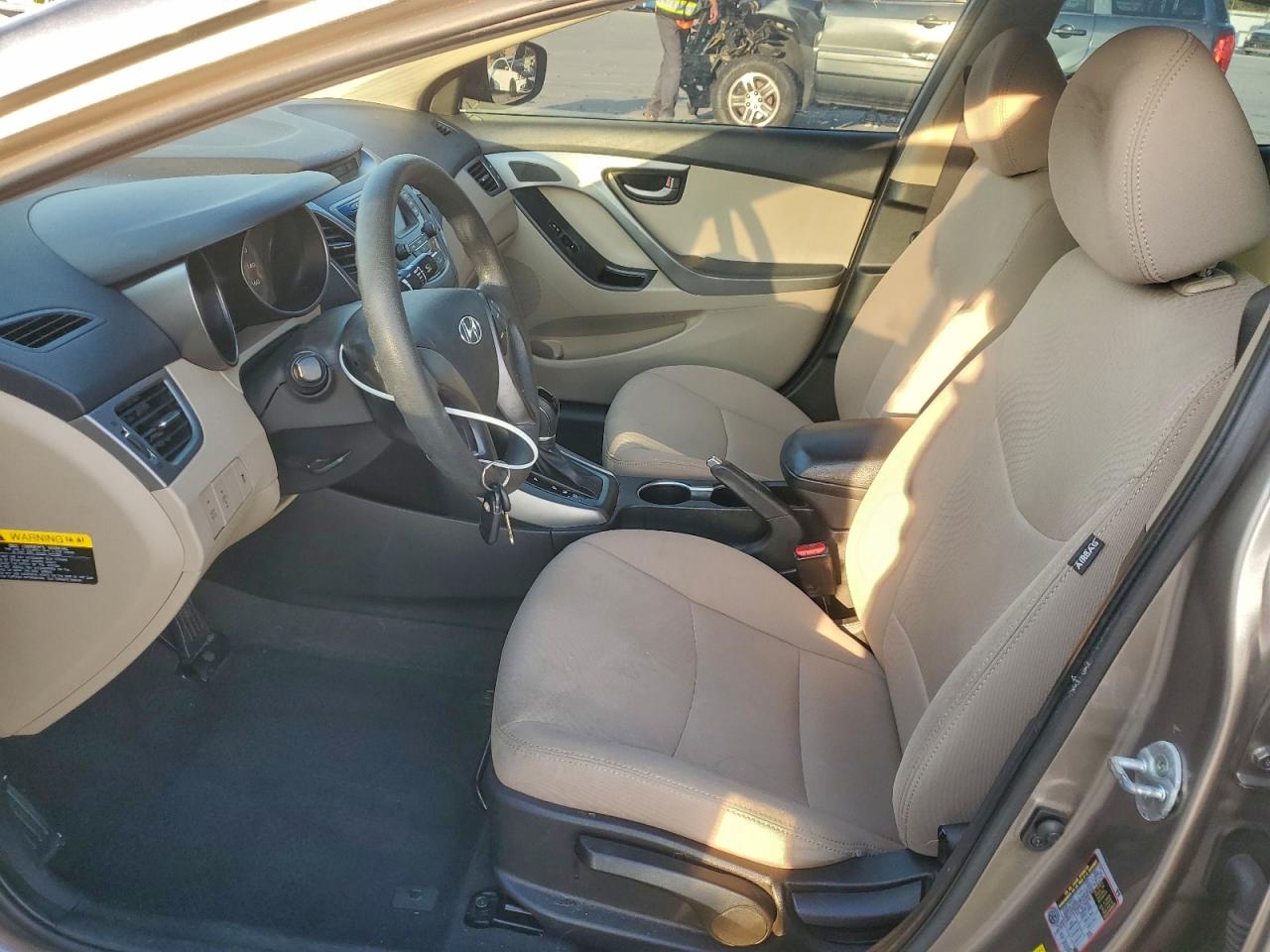 2014 Hyundai Elantra Se VIN: 5NPDH4AE2EH542299 Lot: 94241405