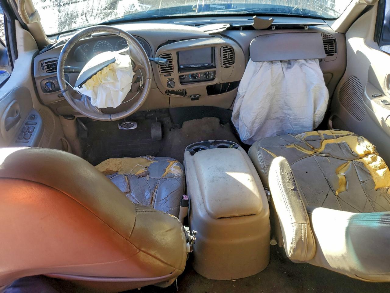 2001 Ford F150 Supercrew VIN: 1FTRW08LX1KE15417 Lot: 94132445