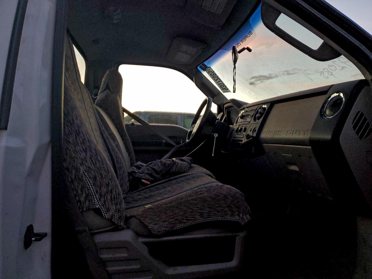 2008 Ford F250 Super Duty VIN: 1FTNF215X8EB37410 Lot: 93072085