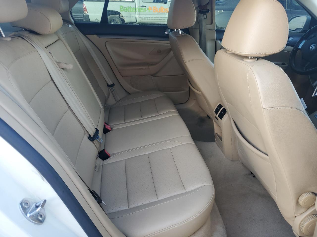 2008 Volkswagen Jetta Se VIN: 3VWRM71K78M117052 Lot: 92728515