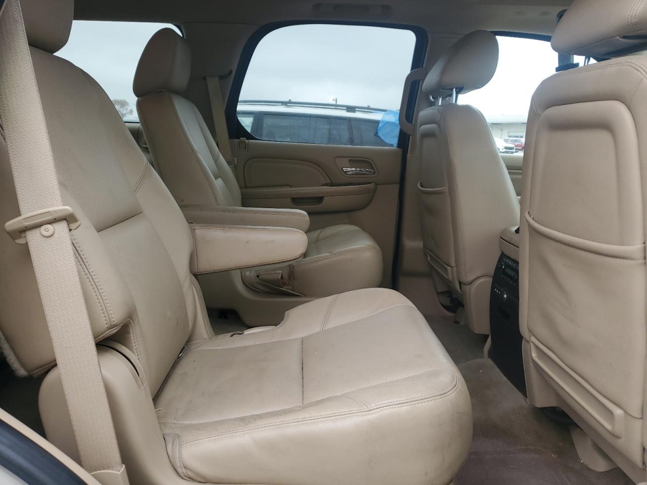 2013 Cadillac Escalade Luxury VIN: 1GYS4BEF7DR130276 Lot: 92916905