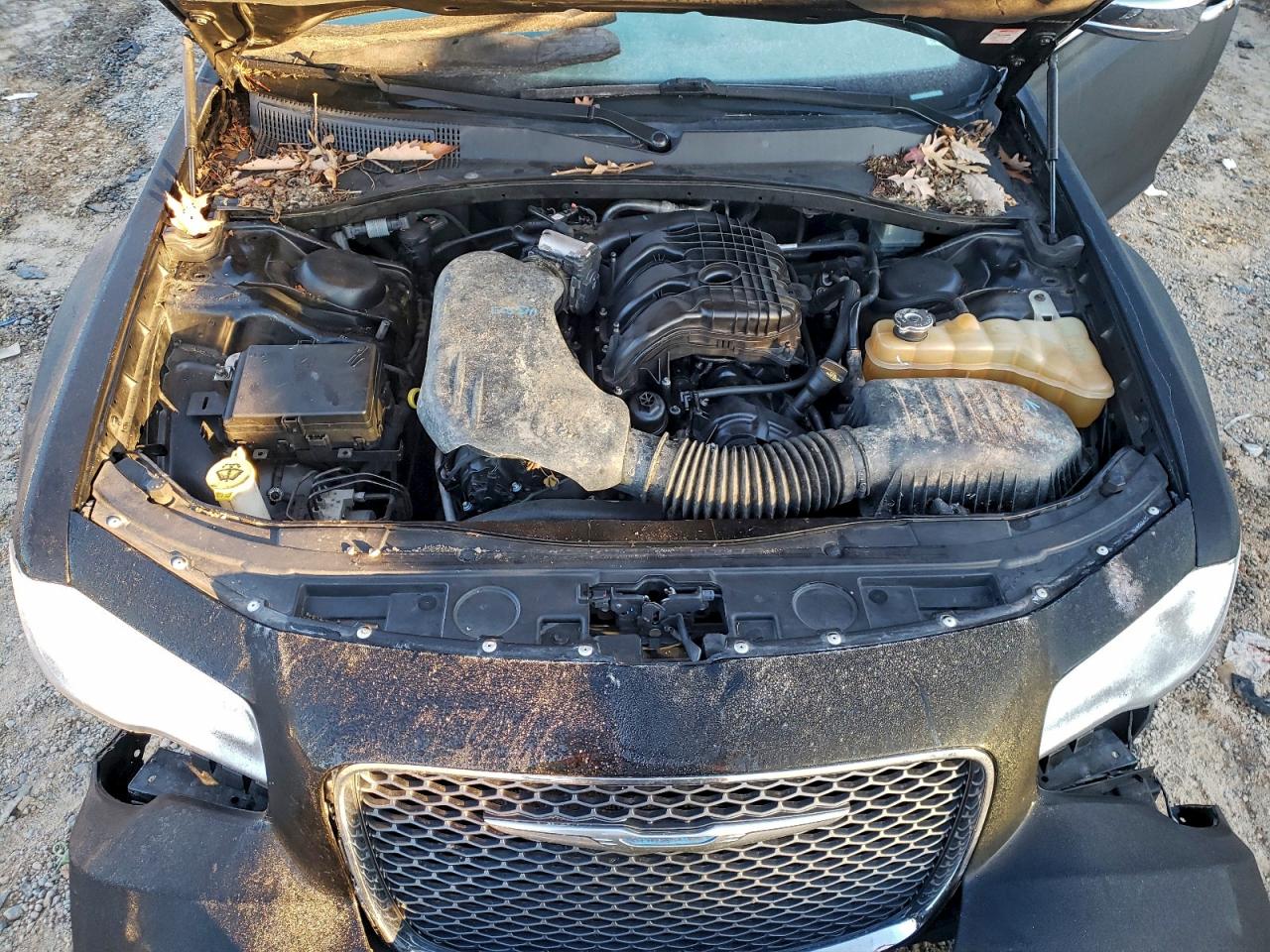 2016 Chrysler 300C VIN: 2C3CCAEG5GH147750 Lot: 93203965