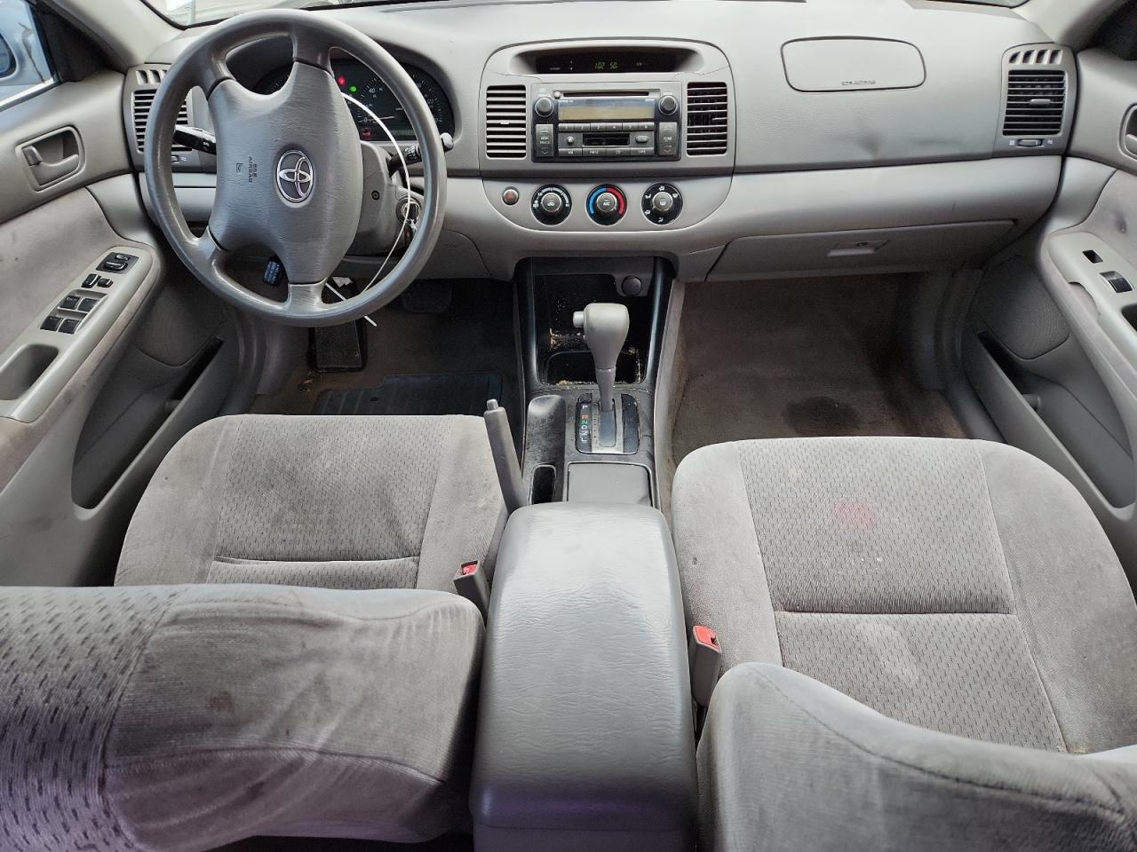 2003 Toyota Camry Le VIN: JTDBE32K130150200 Lot: 93899645