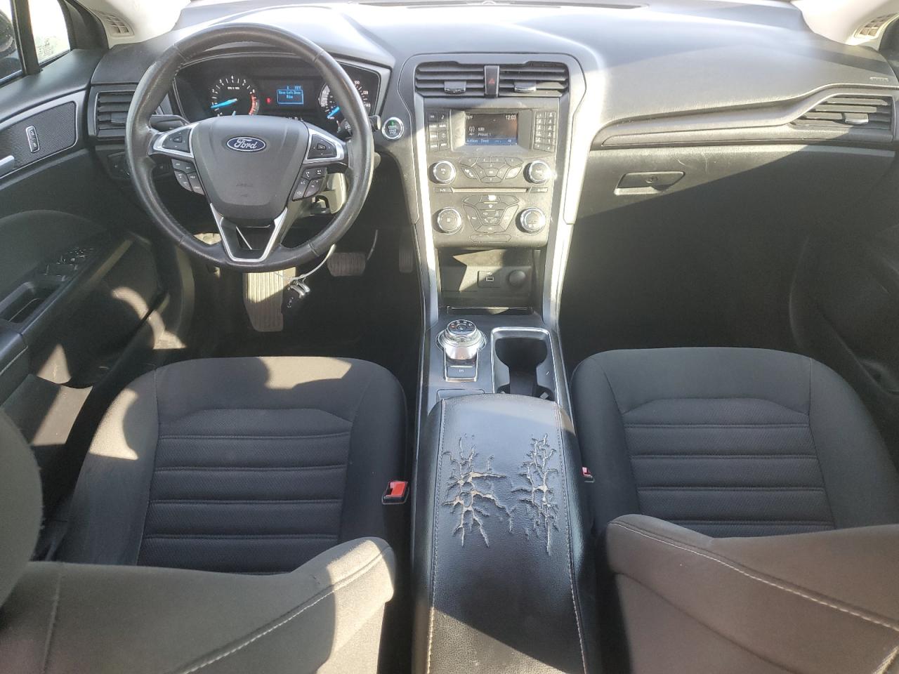 2018 Ford Fusion S VIN: 3FA6P0G72JR200295 Lot: 93458265