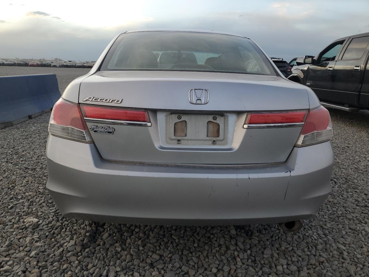 2011 Honda Accord Lx VIN: 1HGCP2F35BA000693 Lot: 93853675