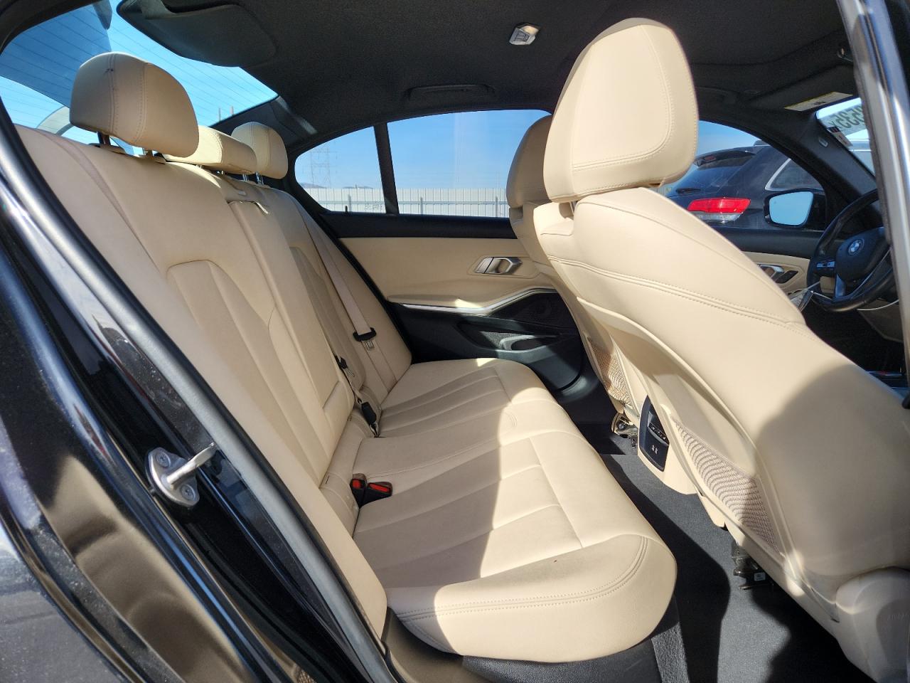 2021 BMW 330Xi VIN: 3MW5R7J02M8C12345 Lot: 91568535