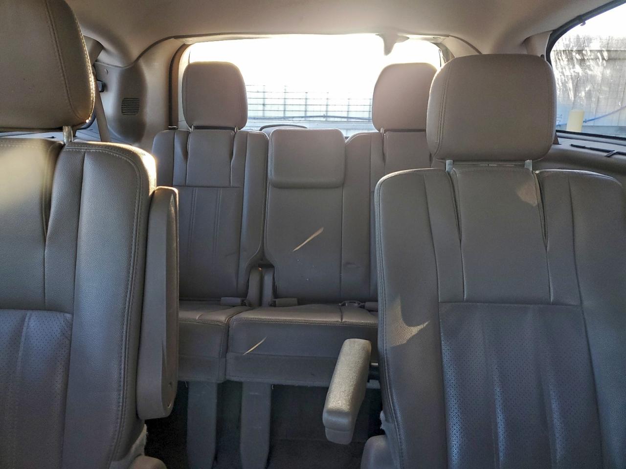 2014 Chrysler Town & Country Touring L VIN: 2C4RC1CG5ER312616 Lot: 94562635