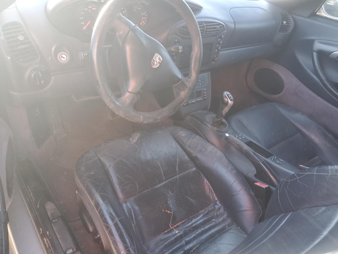 2002 Porsche Boxster VIN: WP0CA298X2U624608 Lot: 90745575